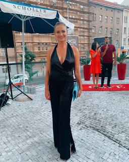 Hana Kynychová feet photo 10
