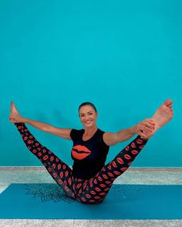 Hana Kynychová feet photo 20