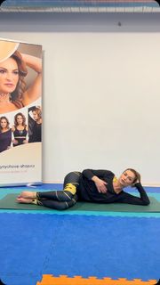 Hana Kynychová feet photo 3