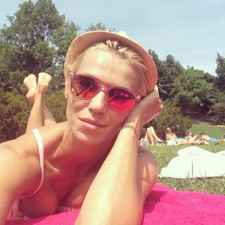 Hana Maslíková feet photo 18