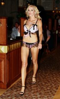 Hana Maslíková feet photo 7