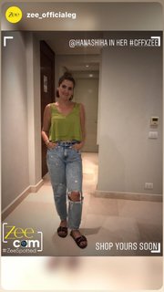 Hana Shiha feet photo thumbnail