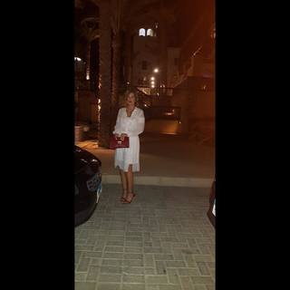 Hana Shiha feet photo thumbnail