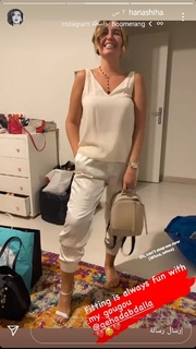 Hana Shiha feet photo thumbnail