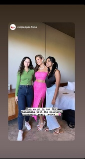 Hana Shiha feet photo thumbnail