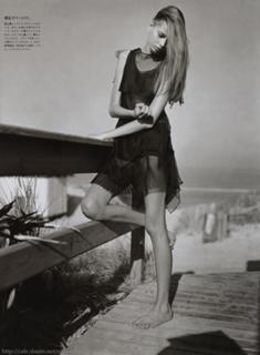 Hana Soukupova feet photo 17
