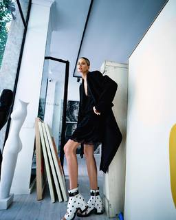 Hana Soukupova feet photo 10
