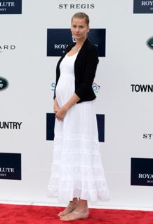 Hana Soukupova feet photo 9