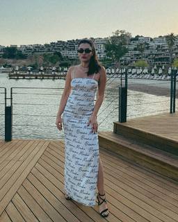 Hande Dogandemir feet photo 5