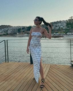 Hande Dogandemir feet photo 4