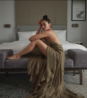 Hande Dogandemir feet photo 12