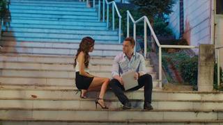 Hande Erçel feet photo thumbnail