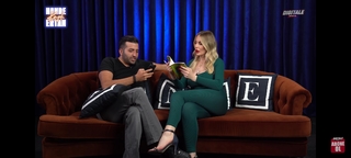 Hande Sarioglu feet photo thumbnail