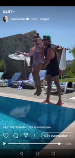 Hande Soral feet photo 6