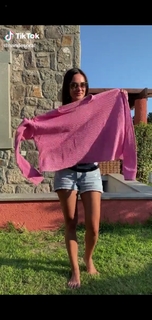 Hande Soral feet photo 18