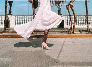 Hande Soral feet photo 12
