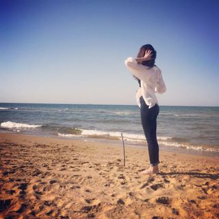 Hande Subasi feet photo 13