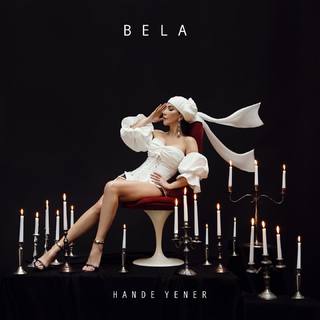 Hande Yener feet photo 8