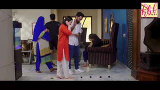 Hania Aamir feet photo thumbnail