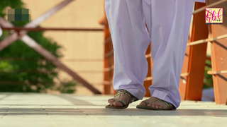 Hania Aamir feet photo thumbnail
