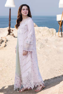 Hania Aamir feet photo thumbnail