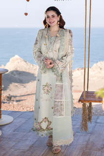 Hania Aamir feet photo thumbnail