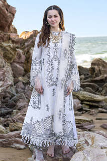 Hania Aamir feet photo thumbnail
