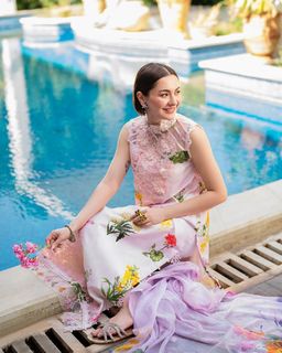Hania Aamir feet photo thumbnail