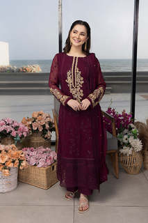 Hania Aamir feet photo thumbnail