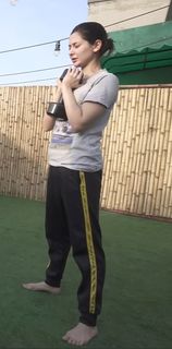 Hania Aamir feet photo thumbnail