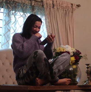 Hania Aamir feet photo thumbnail