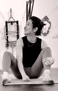 Hania Aamir feet photo thumbnail