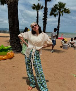 Hania Aamir feet photo thumbnail