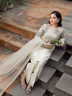 Hania Aamir feet photo thumbnail