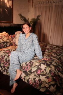 Hania Aamir feet photo thumbnail