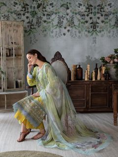 Hania Aamir feet photo 18