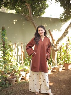 Hania Aamir feet photo 1