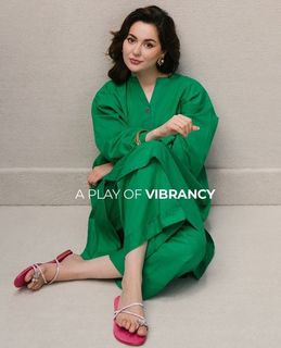 Hania Aamir feet photo 8