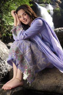 Hania Aamir feet photo 7