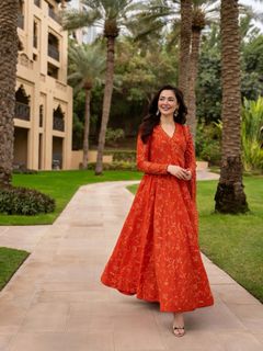 Hania Aamir feet photo 17