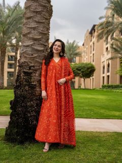 Hania Aamir feet photo 14