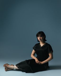Hania Aamir feet photo 10