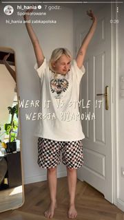 Hania Puchalska feet photo thumbnail