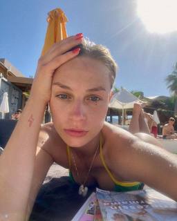 Hanna Binke feet photo 13
