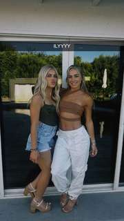Hanna Cavinder feet photo 9