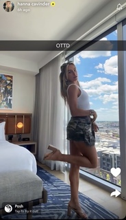 Hanna Cavinder feet photo 6