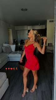 Hanna Cavinder feet photo 8