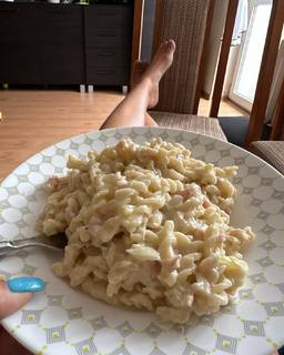 Hanna Iluszczenko feet photo 3