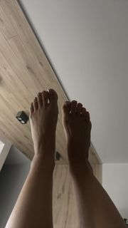 Hanna Iluszczenko feet photo 4
