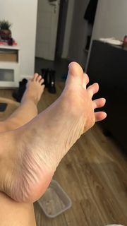 Hanna Iluszczenko feet photo 2